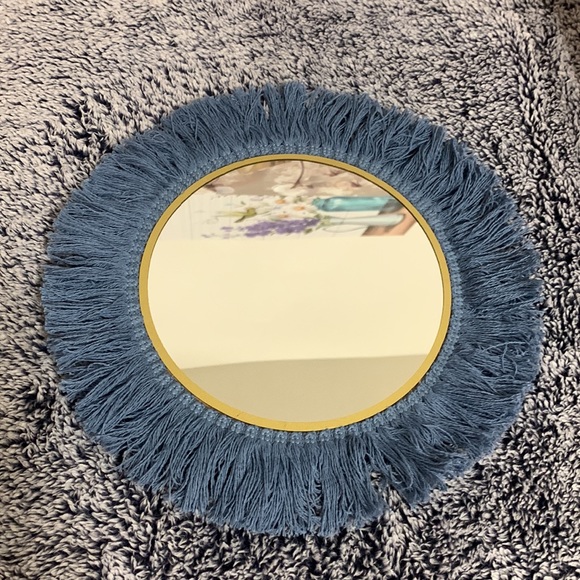NWOT Target’s Fringe Round Mirror - Picture 3 of 5